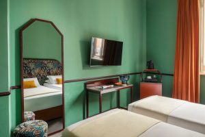Elegante camera standard che offre comfort e design contemporaneo – Barberini Retreat Boutique Hotel, BZAR hotels a Roma